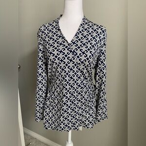 Talbots Navy & White Geometric 3/4 Sleeve Stretch Wrap Blouse